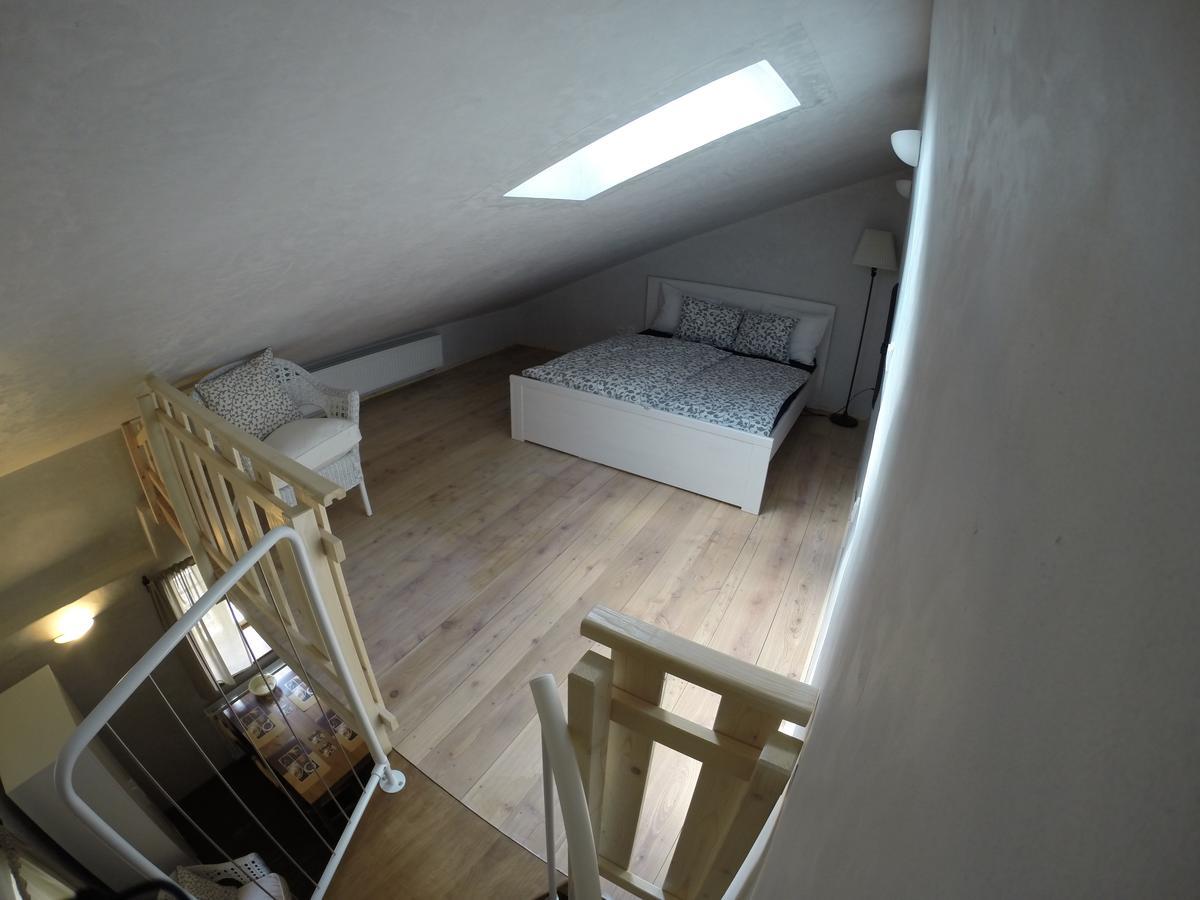 U Dr. Fausta Apartment Slavonice Luaran gambar